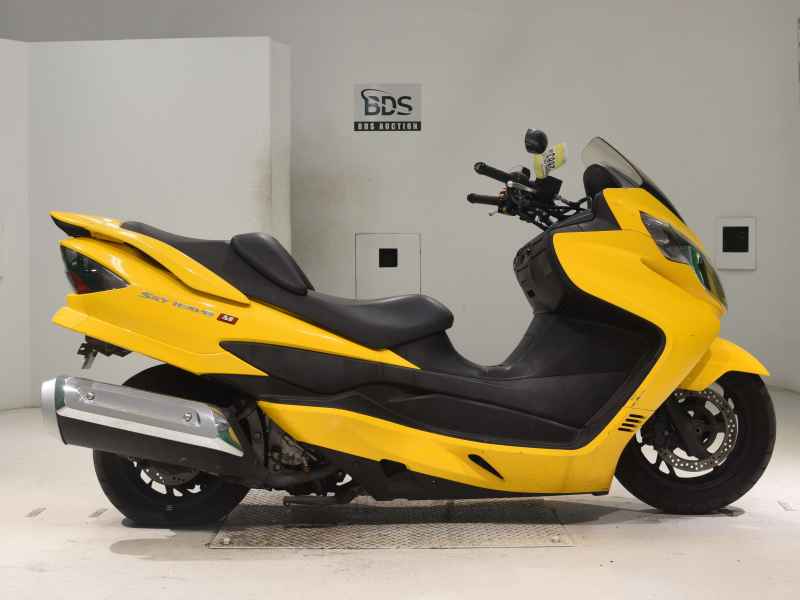 Suzuki Skywave 250M