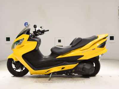 Suzuki Skywave 250M