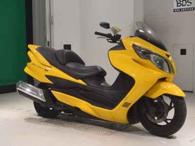 Suzuki Skywave 250M
