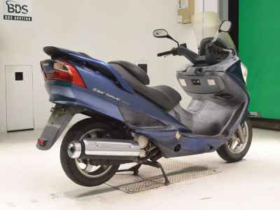 Suzuki Skywave 250S