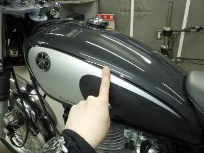 Yamaha SR400 2021