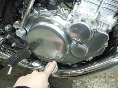 Yamaha SR400 2021