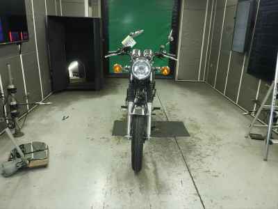 Yamaha SR400 2021