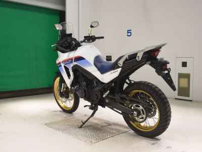 Honda Transalp 750 2023