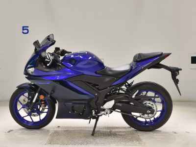 Yamaha YZF-R3 2024