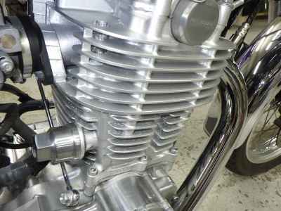 Yamaha SR400 2022