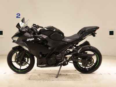 Kawasaki Ninja 400 2018