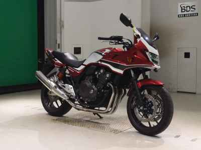 Honda CB400 Super Boldor 2021