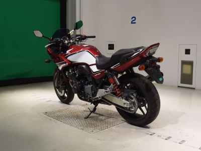 Honda CB400 Super Boldor 2021