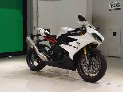 Triumph Daytona 675R 2014