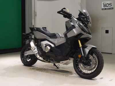 Honda X-Adv 750 2025