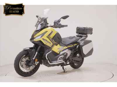 Honda X-Adv 750 2024