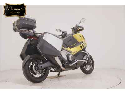 Honda X-Adv 750 2024