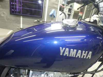 Yamaha SR400 2021