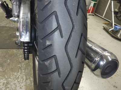 Yamaha SR400 2021
