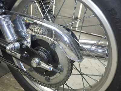 Yamaha SR400 2021