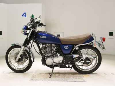Yamaha SR400 2021