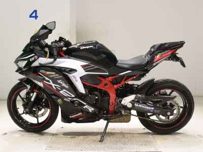 Kawasaki Ninja ZX-25R 2021