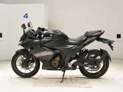 Suzuki Gixxer 250SF