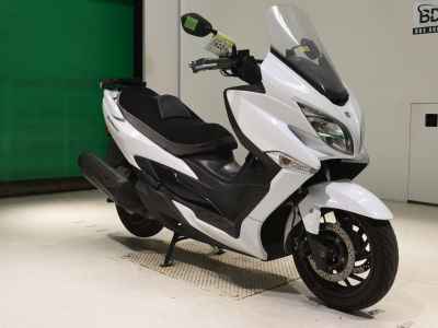 Suzuki Burgman 400 2018