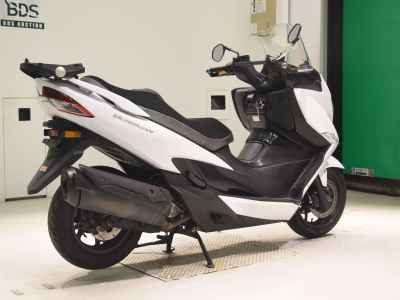 Suzuki Burgman 400 2018