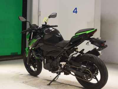 Kawasaki Z400 2019
