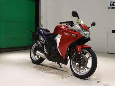 Honda CBR250R 2011