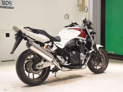 Honda CB1300SF 2016