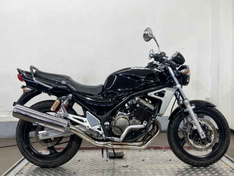 Kawasaki Balius ZR250