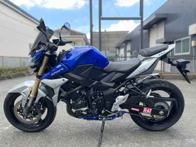Suzuki GSR750 2014