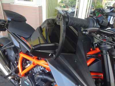 KTM 1290 Super Duke -R 2022