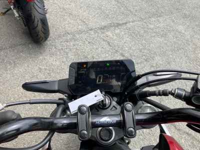 Honda CB250R 2018