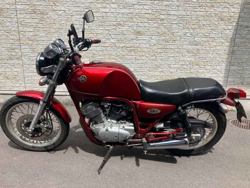 Yamaha SRV250