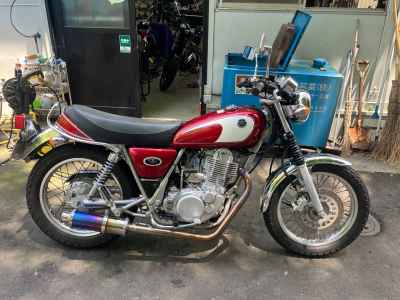 Yamaha SR400 2005
