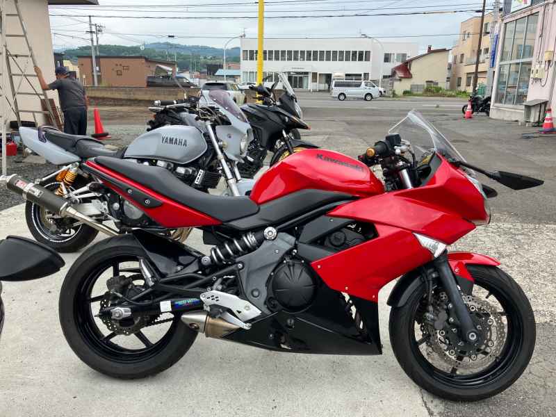 Kawasaki Ninja 400R 2014