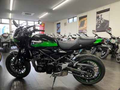Kawasaki Z900RS Cafe 2025