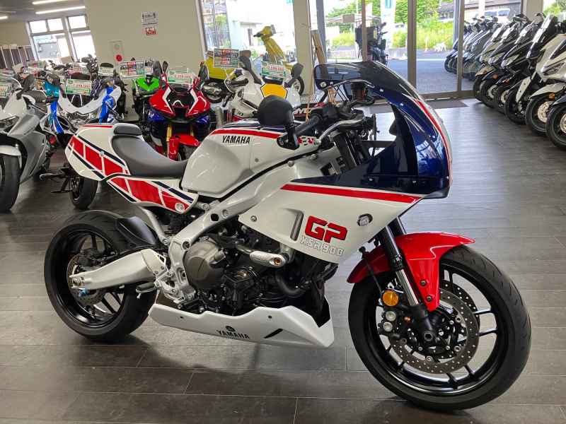 Yamaha XSR900 GP 2024