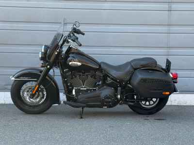 Harley-Davidson Heritage FLHCS1870 2024