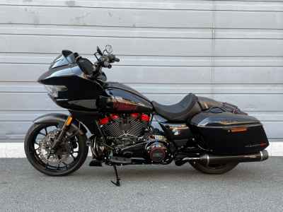 Harley-Davidson FLTRX STSE CVO 2024