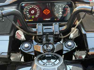 Harley-Davidson FLTRX STSE CVO 2024