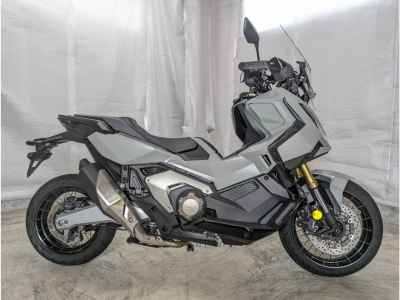 Honda X-Adv 750 2025