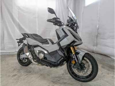 Honda X-Adv 750 2025
