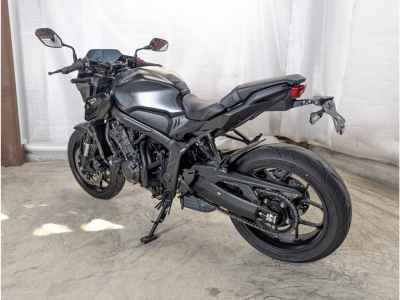Honda CB650R 2023