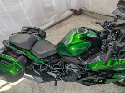 Kawasaki Ninja H2 SX 2020