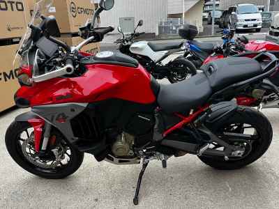 Ducati Multistrada V4S 2025