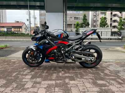 BMW M1000R 2026