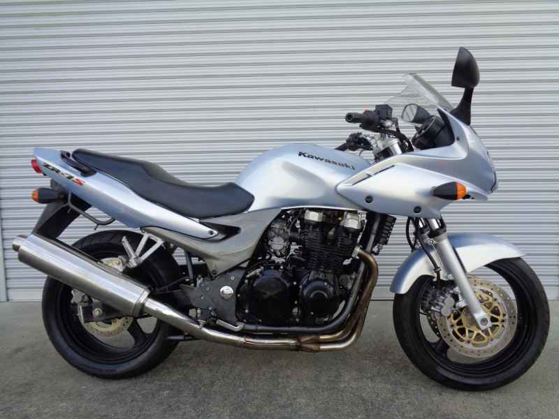 Kawasaki ZR-7S 2005