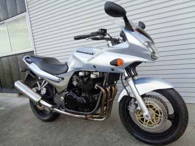 Kawasaki ZR-7S 2005