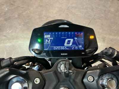 Suzuki Gixxer 250SF