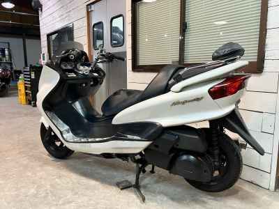 Yamaha Majesty 250C